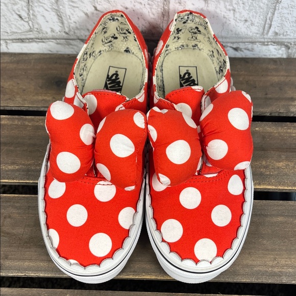 Vans RARE Authentic x Disney Minnie Mouse Red Bow with White Polka Dots Sneakers - Picture 2 of 11